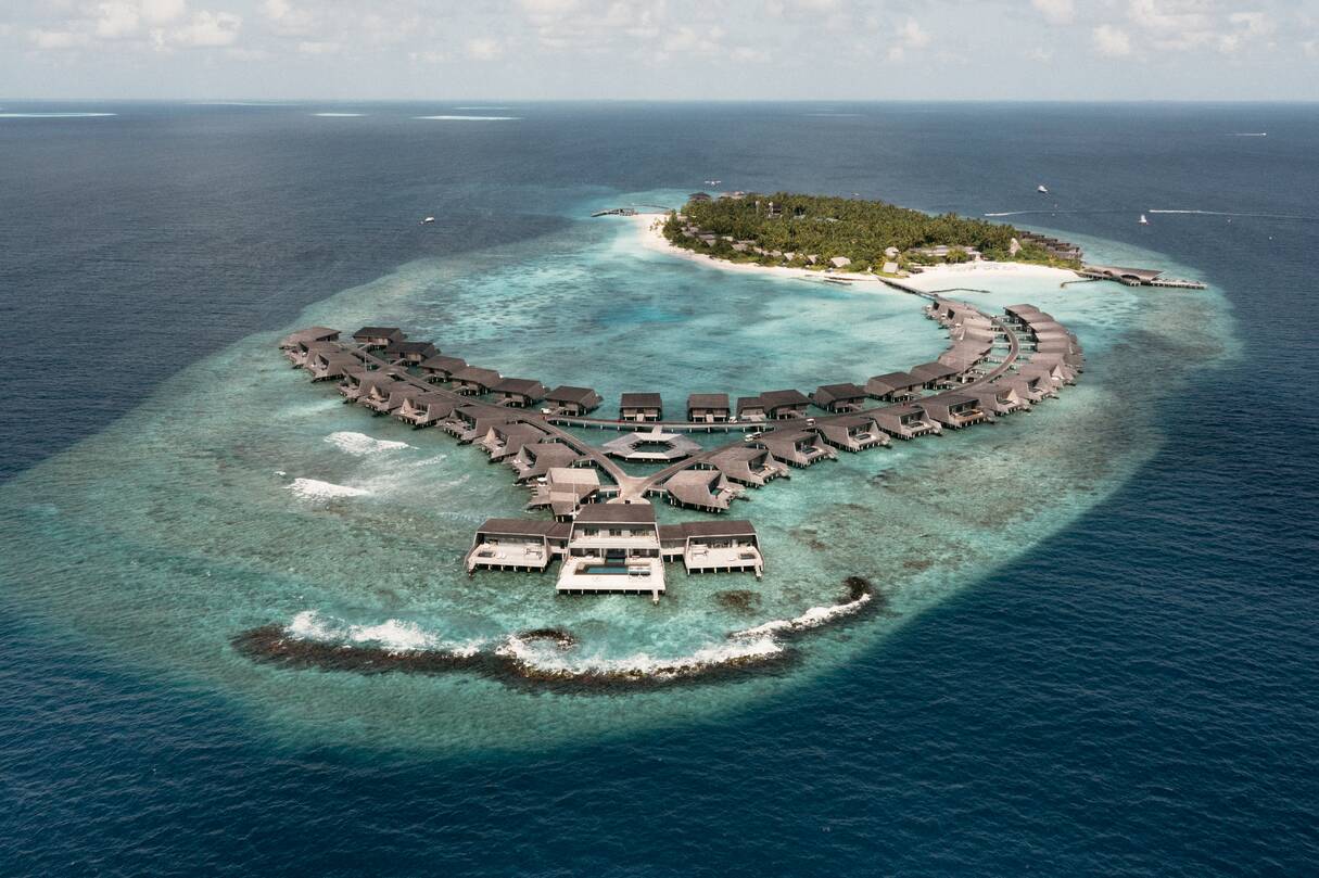 The St. Regis Maldives Vommuli Resort — Даалу Атол, Мальдіви мініатюра 9