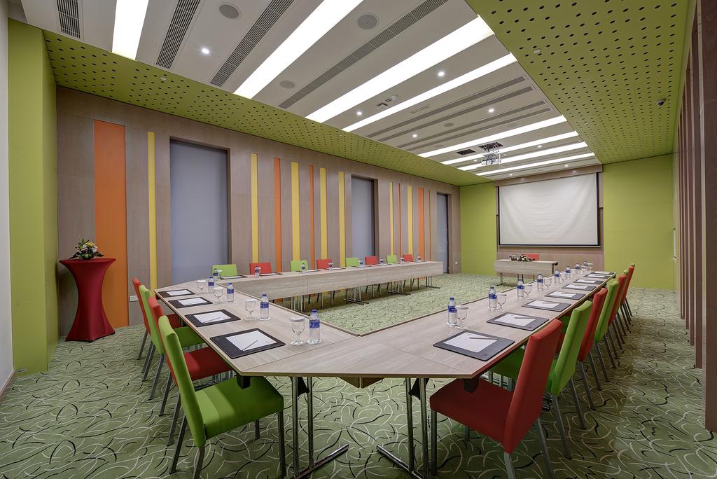 Al Khoory Atrium Hotel — Дубаї, Об'єднані Арабські Емірати мініатюра 79