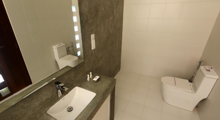 Rock Fort Hotel — Унаватуна, Шрі Ланка мініатюра 36