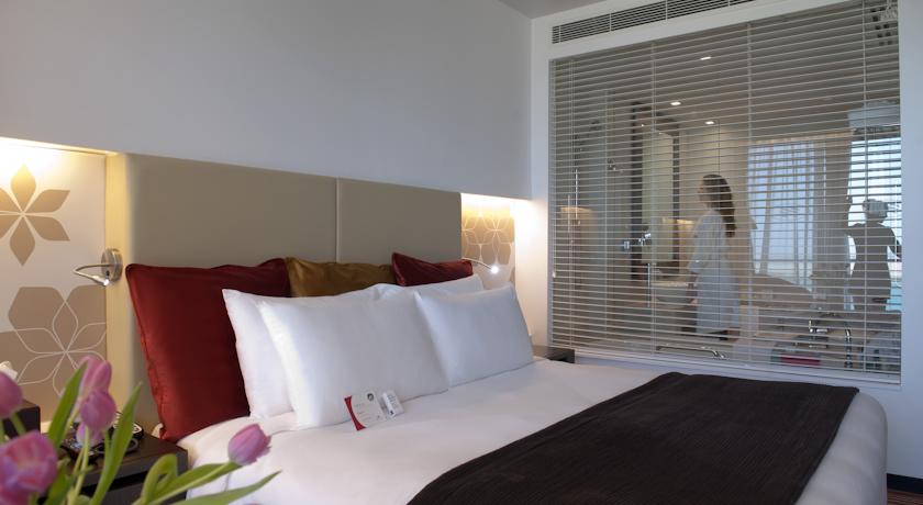 Crowne Plaza Abu Dhabi Yas Island — Абу Дабі, Об'єднані Арабські Емірати мініатюра 19