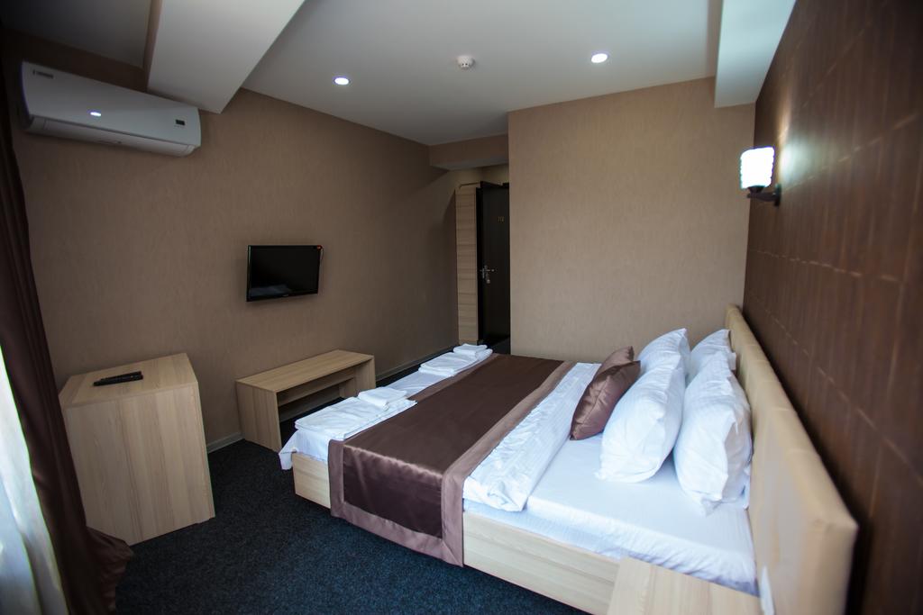 Voyager Hotel — Тбілісі, Грузія мініатюра 40