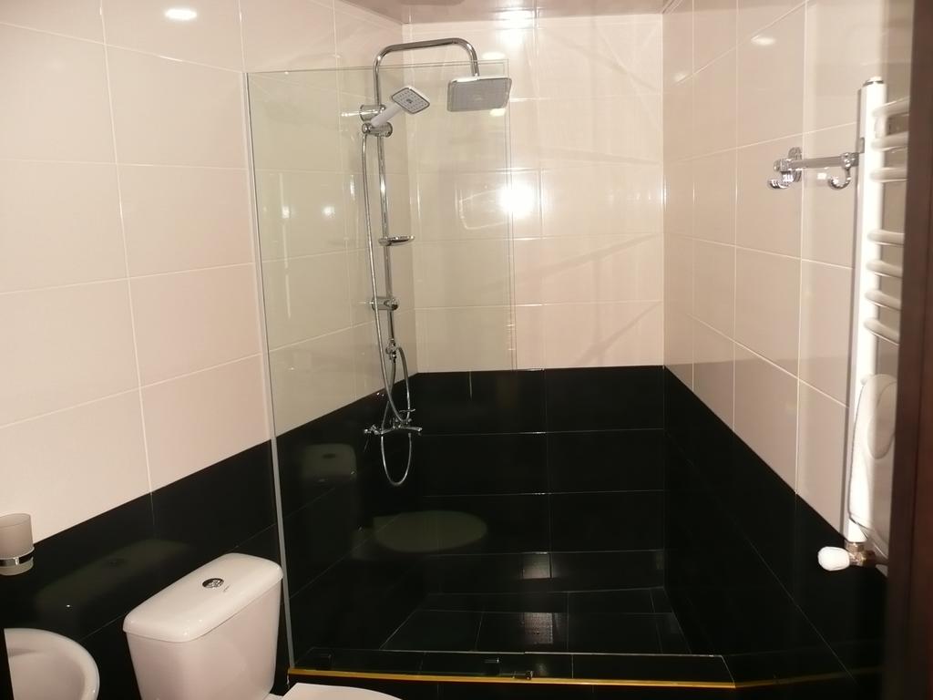 Voyager Hotel — Тбілісі, Грузія мініатюра 50