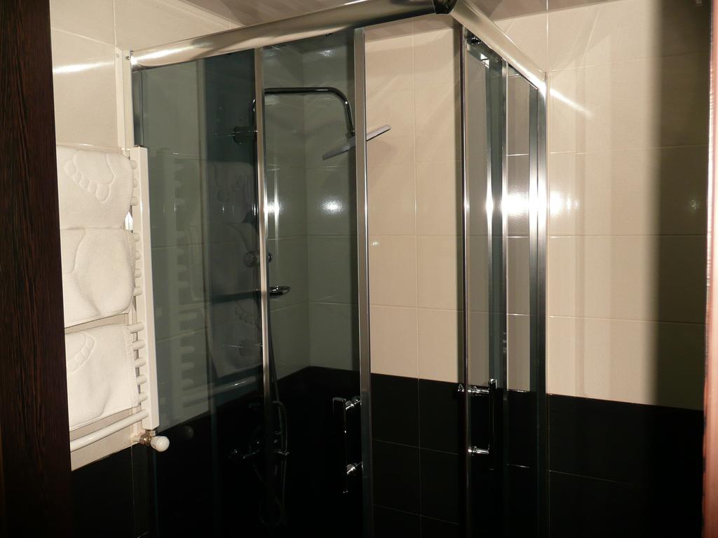 Voyager Hotel — Тбілісі, Грузія мініатюра 51