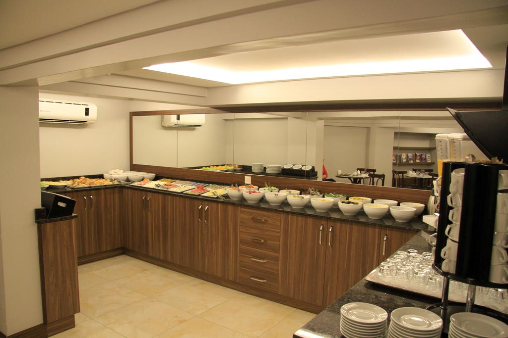 Bergama Hotel — Стамбул, Туреччина мініатюра 8