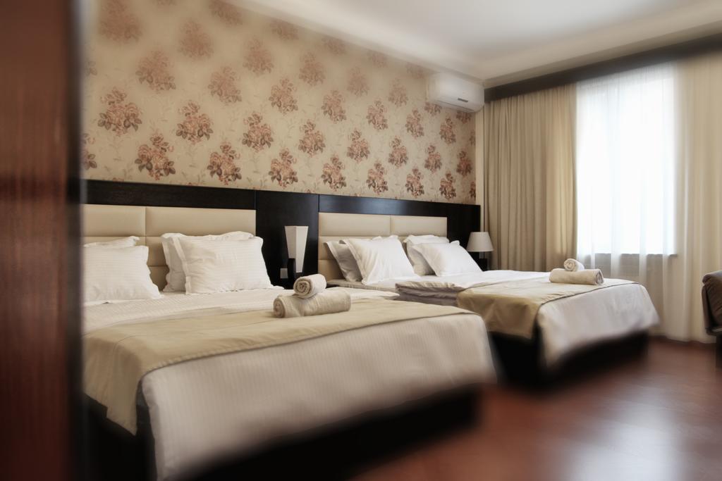 Four Brothers Hotel — Тбілісі, Грузія мініатюра 8