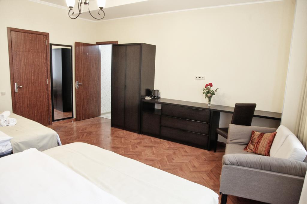 Four Brothers Hotel — Тбілісі, Грузія мініатюра 24