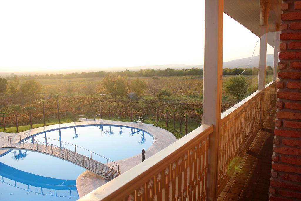 Ambassadori Kacheti Golf Resort Gurjaani — Кахетія, Грузія мініатюра 9