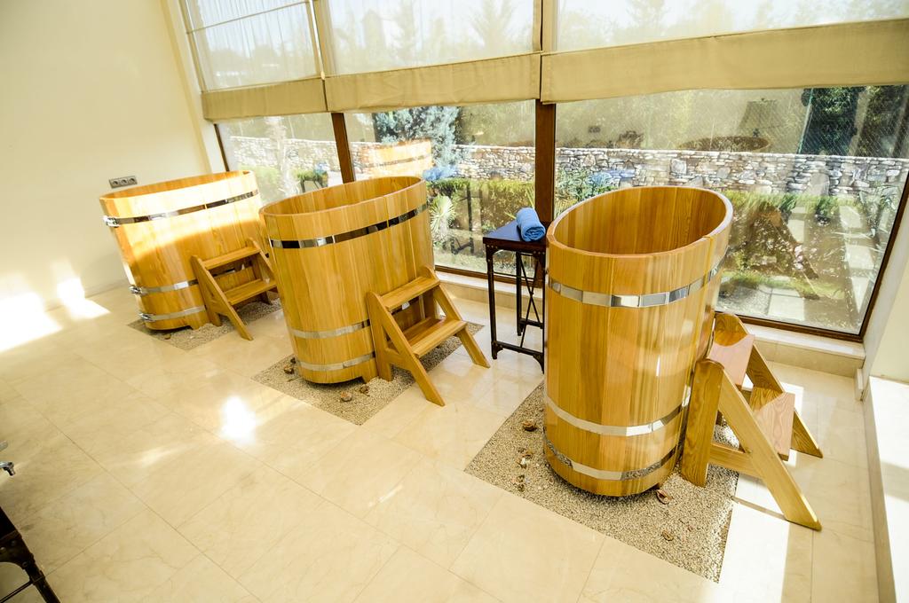 Ambassadori Kacheti Golf Resort Gurjaani — Кахетія, Грузія мініатюра 16