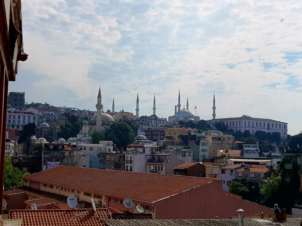 Fuat Bey Palace — Стамбул, Туреччина мініатюра 28