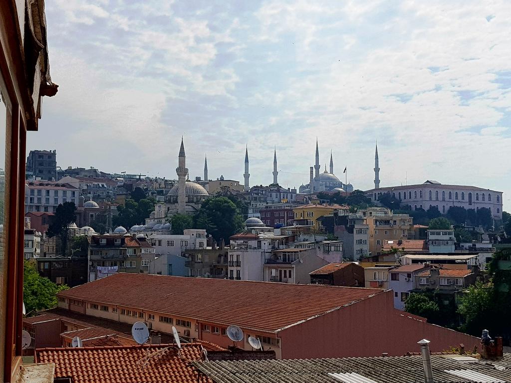 Fuat Bey Palace — Стамбул, Туреччина мініатюра 36