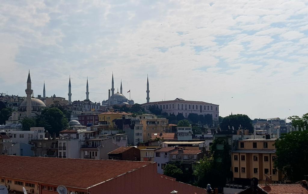 Fuat Bey Palace — Стамбул, Туреччина мініатюра 37