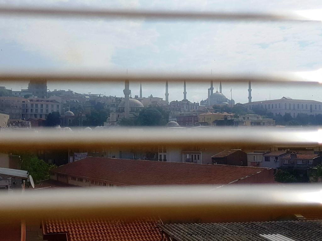 Fuat Bey Palace — Стамбул, Туреччина мініатюра 38