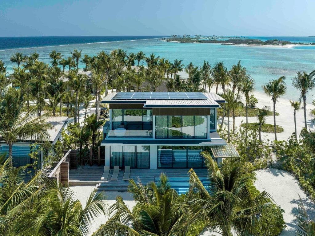 SO/ Maldives Emboodhoo — Південний Мале Атол, Мальдіви — фото 1