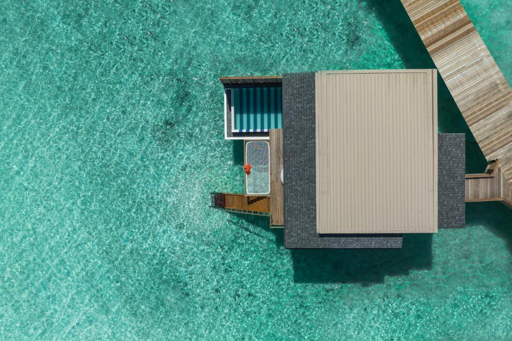 SO/ Maldives Emboodhoo — Південний Мале Атол, Мальдіви мініатюра 6