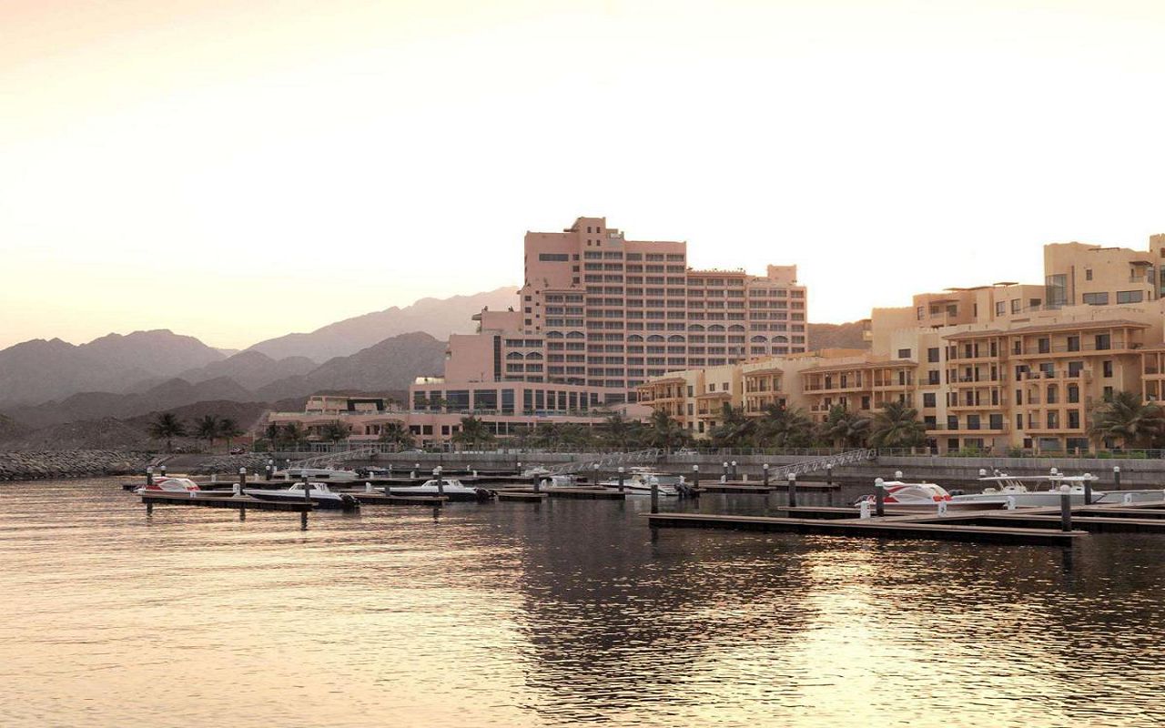 Fairmont Fujairah Beach Resort — Фуджейра, Об'єднані Арабські Емірати мініатюра 26