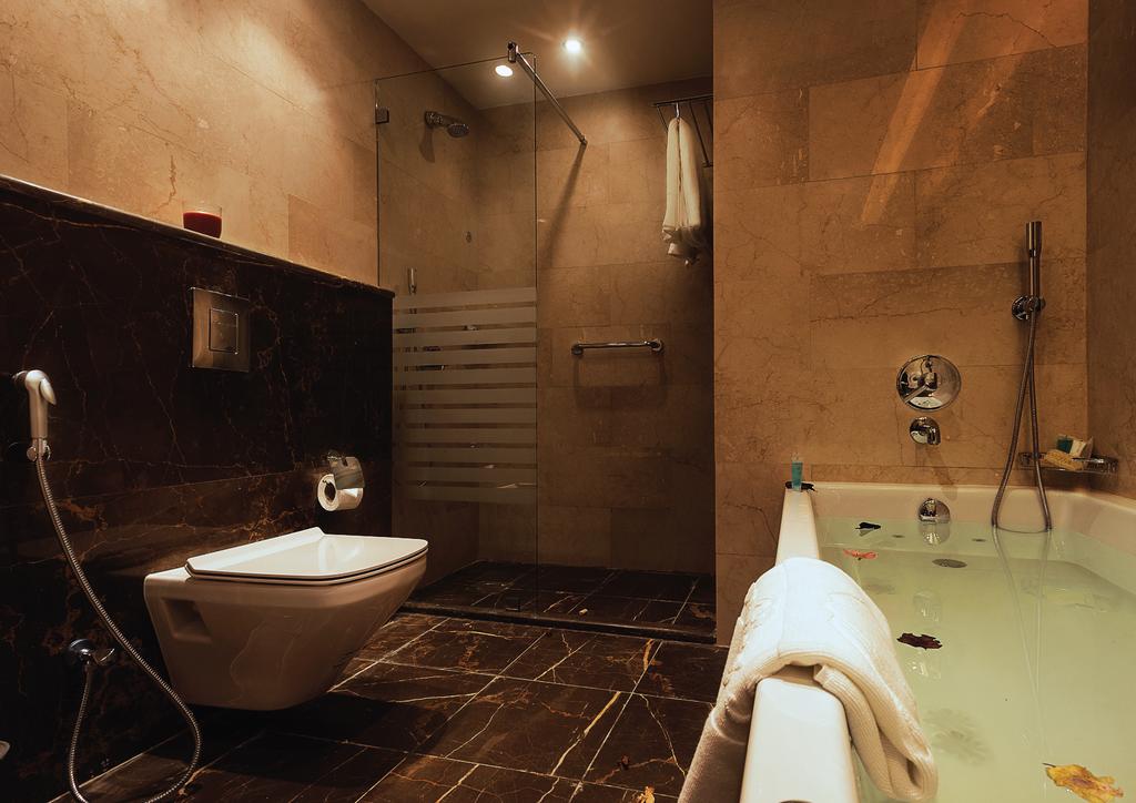 Seven Roses Hotel — Амман, Йорданія мініатюра 8