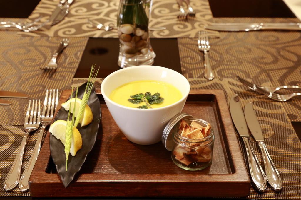 Seven Roses Hotel — Амман, Йорданія мініатюра 24