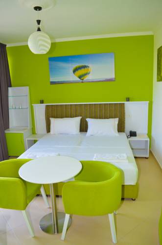 Monaco Hotel Golem — Голем, Албанія мініатюра 31
