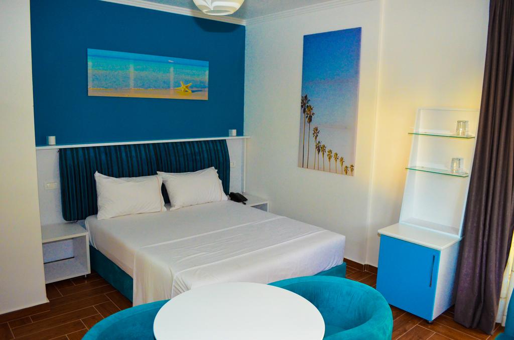 Monaco Hotel Golem — Голем, Албанія мініатюра 33