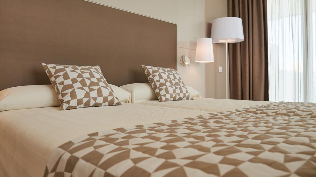 Hipotels Gran Playa de Palma — о. Майорка, Іспанія мініатюра 24