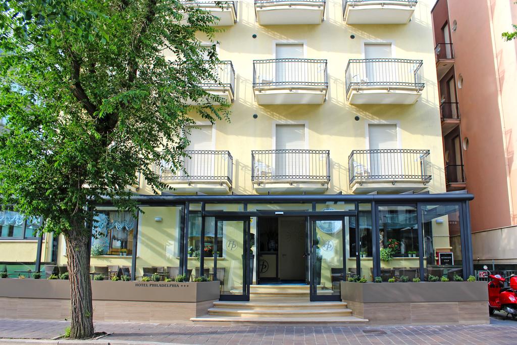 Philadelphia Hotel — Каттоліка, Італія мініатюра 16