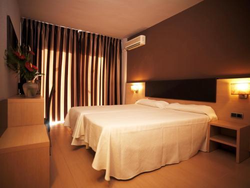California Garden Hotel Salou — Коста Дорада, Іспанія мініатюра 41