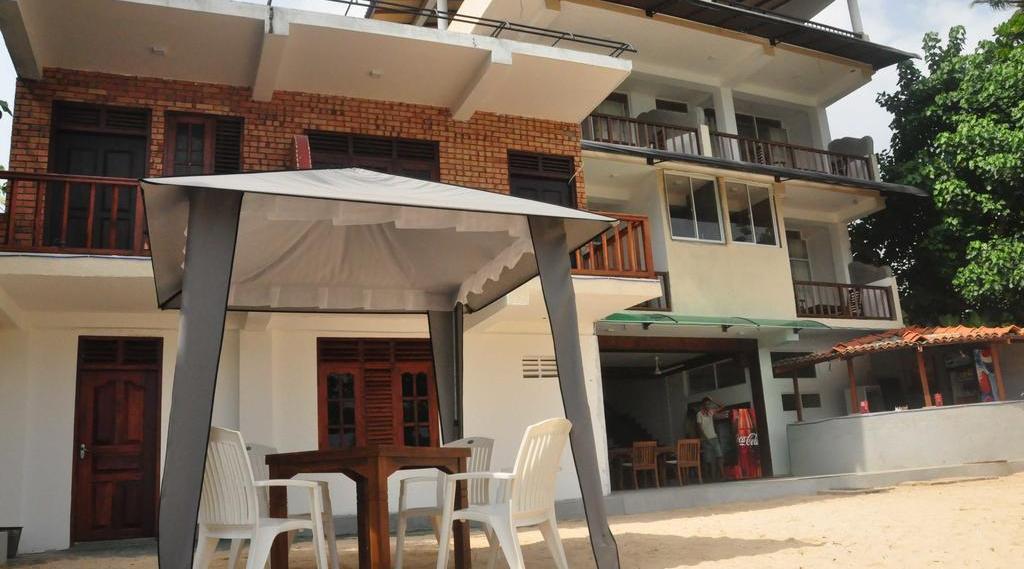 Wave Beach Resort — Унаватуна, Шрі Ланка мініатюра 47