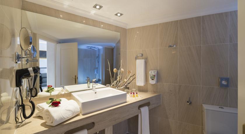 Salles Hotel Marina Portals Nous, Кальвія, Іспанія мініатюра 19