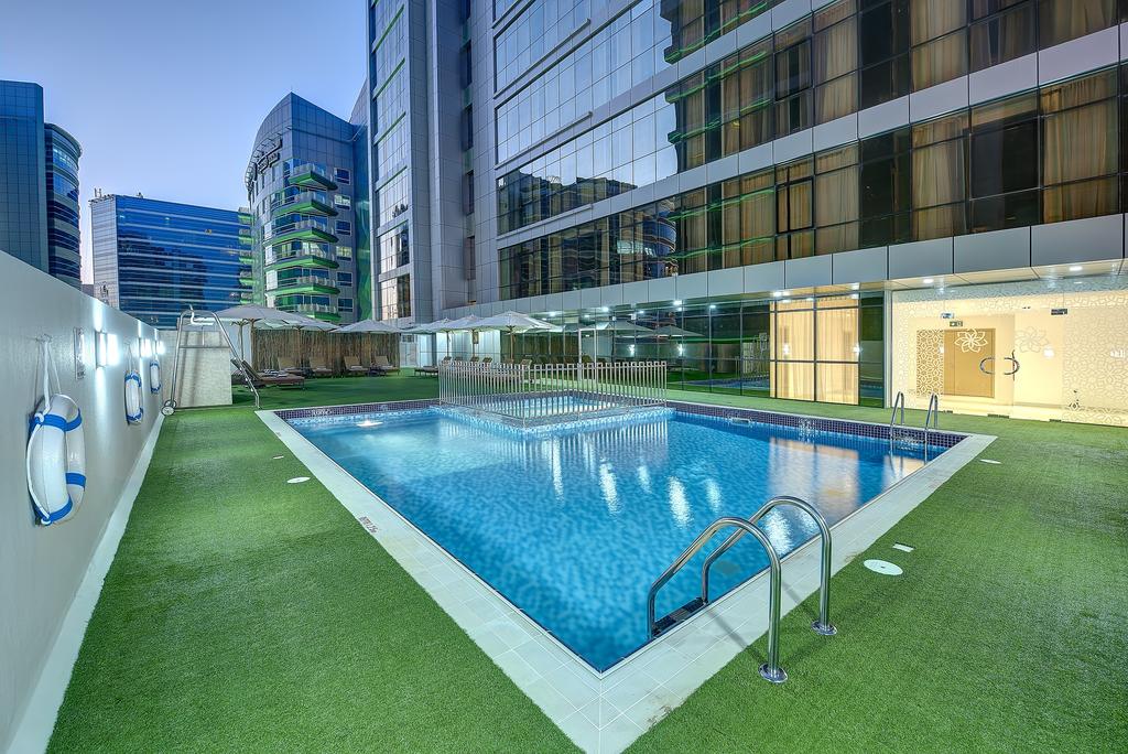 Royal Continental Hotel — Дубаї, Об'єднані Арабські Емірати мініатюра 22
