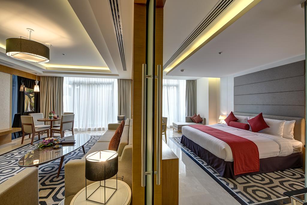 Royal Continental Hotel — Дубаї, Об'єднані Арабські Емірати мініатюра 35