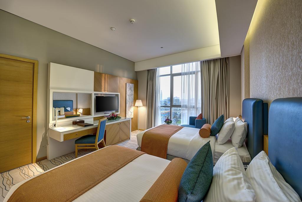 Royal Continental Hotel — Дубаї, Об'єднані Арабські Емірати мініатюра 36