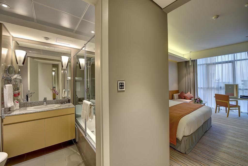 Royal Continental Hotel — Дубаї, Об'єднані Арабські Емірати мініатюра 45