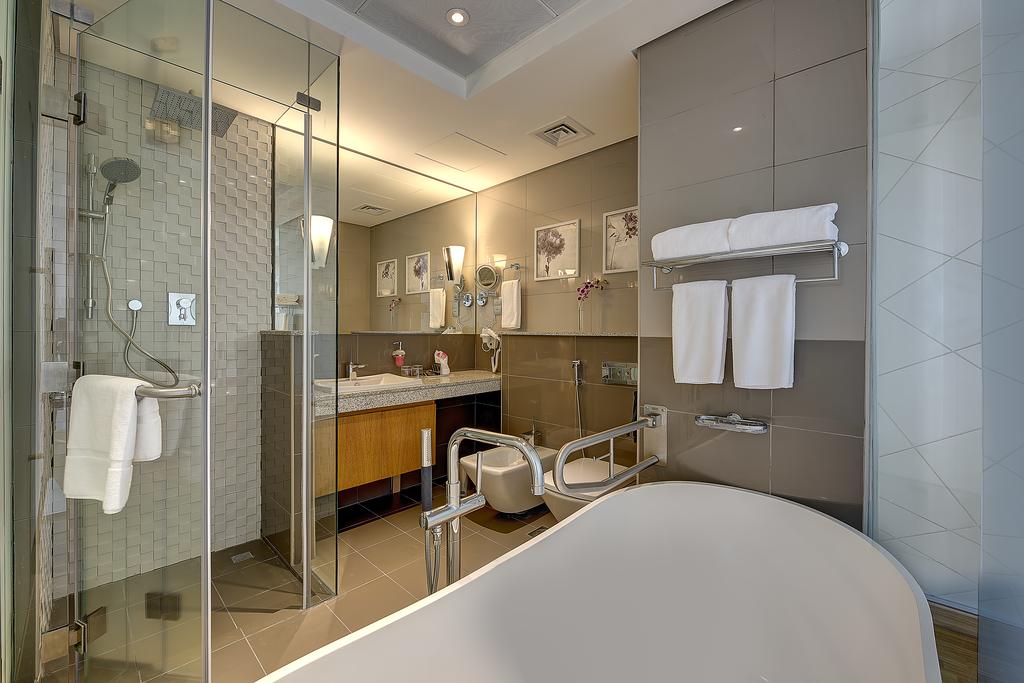 Royal Continental Hotel — Дубаї, Об'єднані Арабські Емірати мініатюра 48
