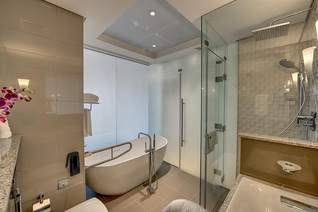 Royal Continental Hotel — Дубаї, Об'єднані Арабські Емірати мініатюра 49