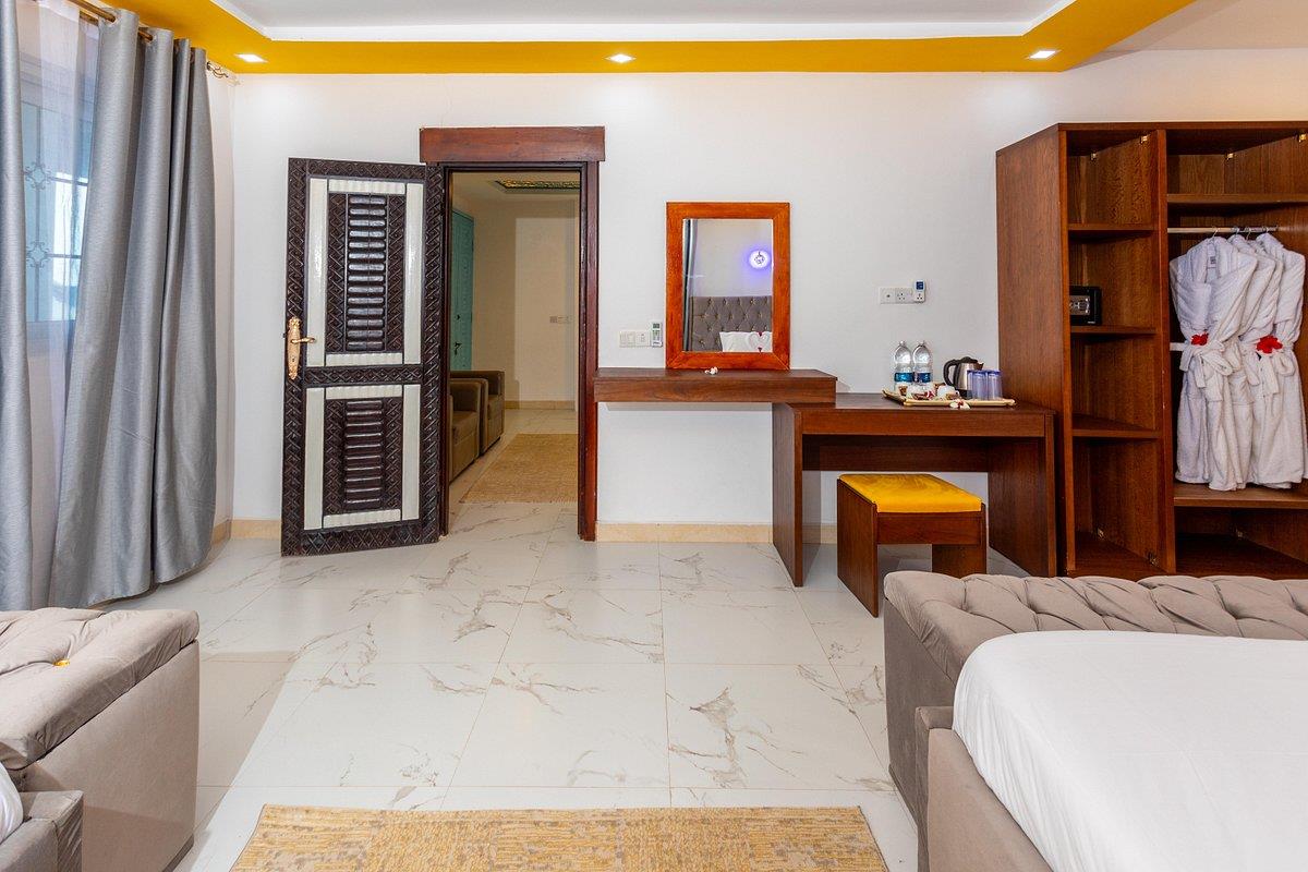 Canary Nungwi Hotel&Resturant — Нунгві, Об'єднана Республіка Танзанія мініатюра 11