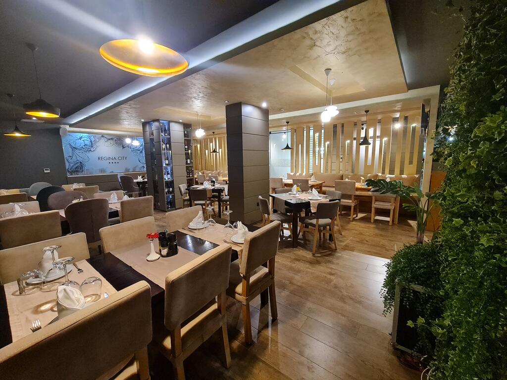 Regina City Hotel — Вльора, Албанія мініатюра 9