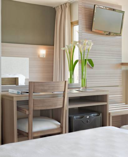 H10 Cambrils Playa — Коста Дорада, Іспанія мініатюра 20
