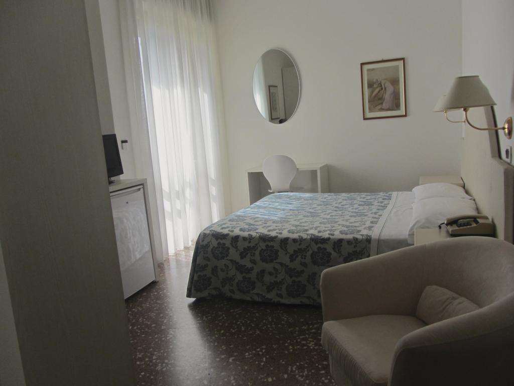 Carlton Beach Hotel — Емілія Романья, Італія мініатюра 30