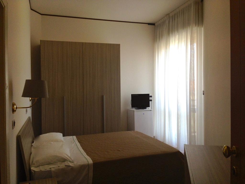 Carlton Beach Hotel — Емілія Романья, Італія мініатюра 35