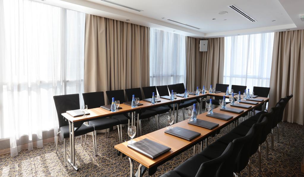 TRYP by Wyndham Abu Dhabi — Абу Дабі, Об'єднані Арабські Емірати мініатюра 26
