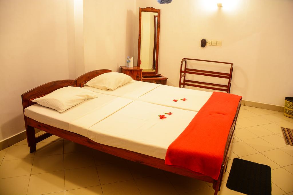 Shanthi Beach Resort — Унаватуна, Шрі Ланка мініатюра 11
