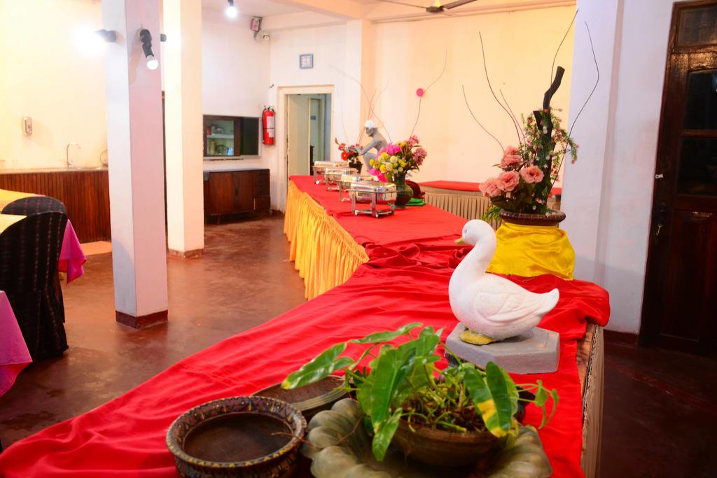 Shanthi Beach Resort — Унаватуна, Шрі Ланка мініатюра 29