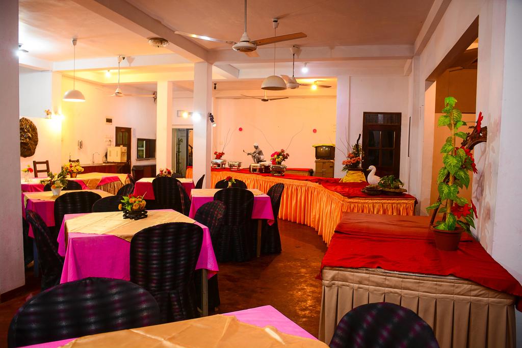 Shanthi Beach Resort — Унаватуна, Шрі Ланка мініатюра 30