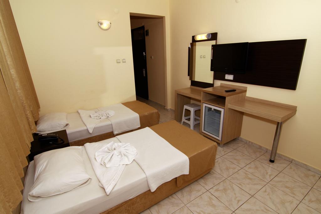 Kleopatra Bavyera Hotel — Аланья, Туреччина мініатюра 32