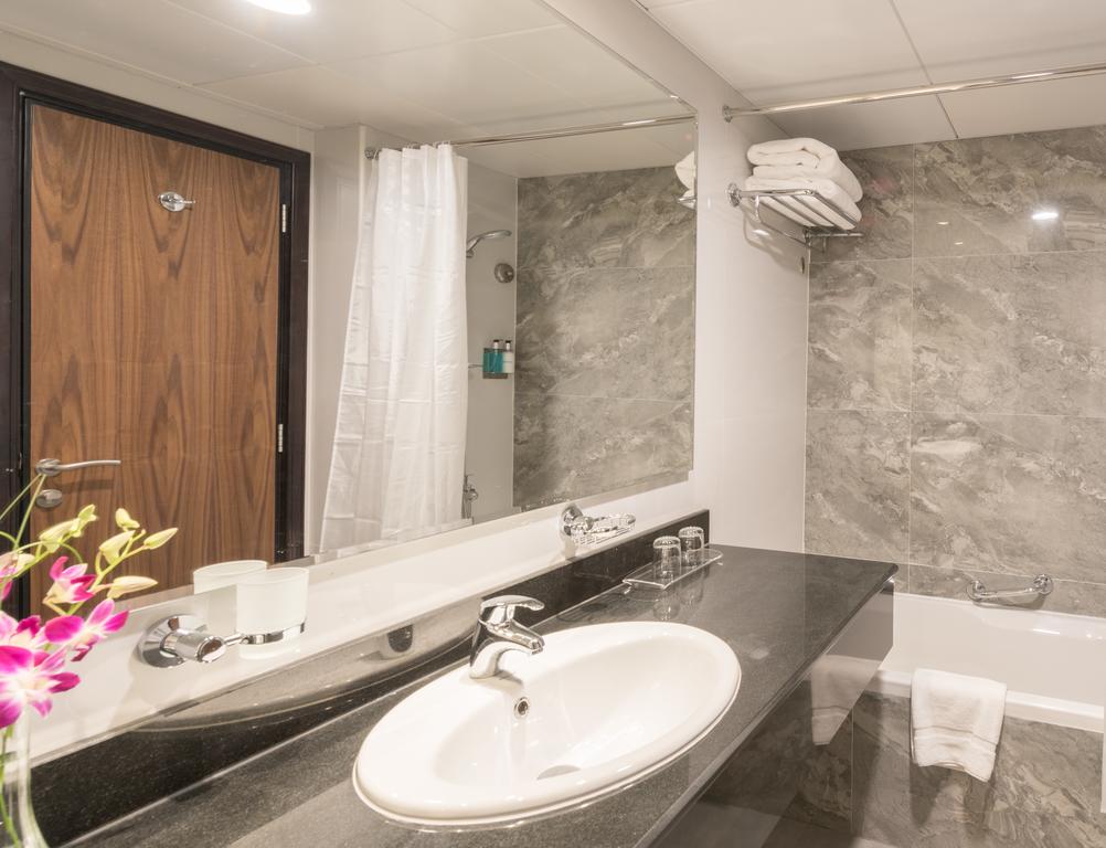 Hawthorn Suites by Wyndham Abu Dhabi City Center — Абу Дабі, Об'єднані Арабські Емірати мініатюра 14