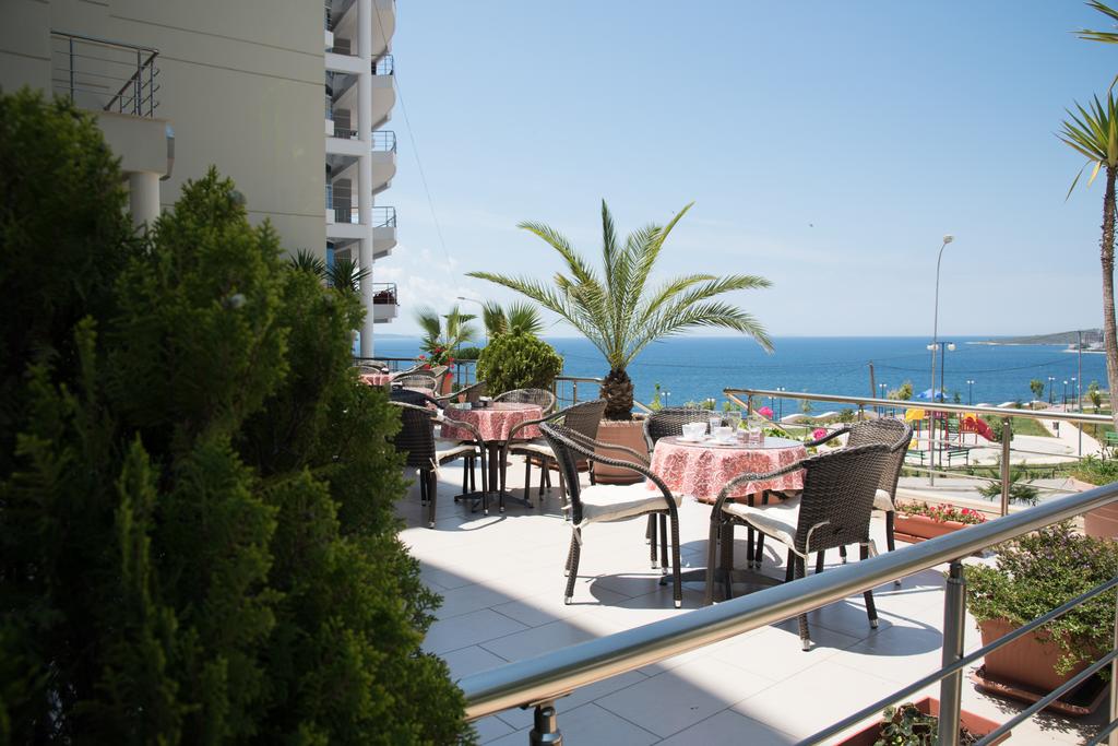 Oasis Hotel — Саранда, Албанія мініатюра 43
