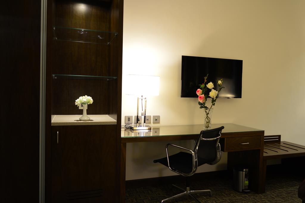 Sulaf Luxury Hotel — Амман, Йорданія мініатюра 25