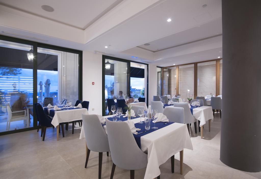 Riva Hotel — Будванськая Рівʼєра, Чорногорія мініатюра 9