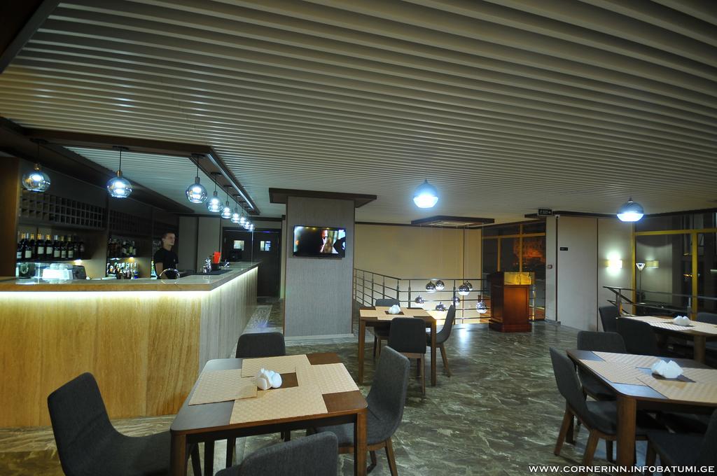 Corner Inn — Батумі, Грузія мініатюра 77
