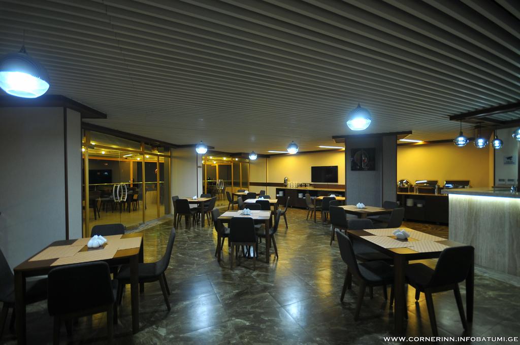 Corner Inn — Батумі, Грузія мініатюра 86